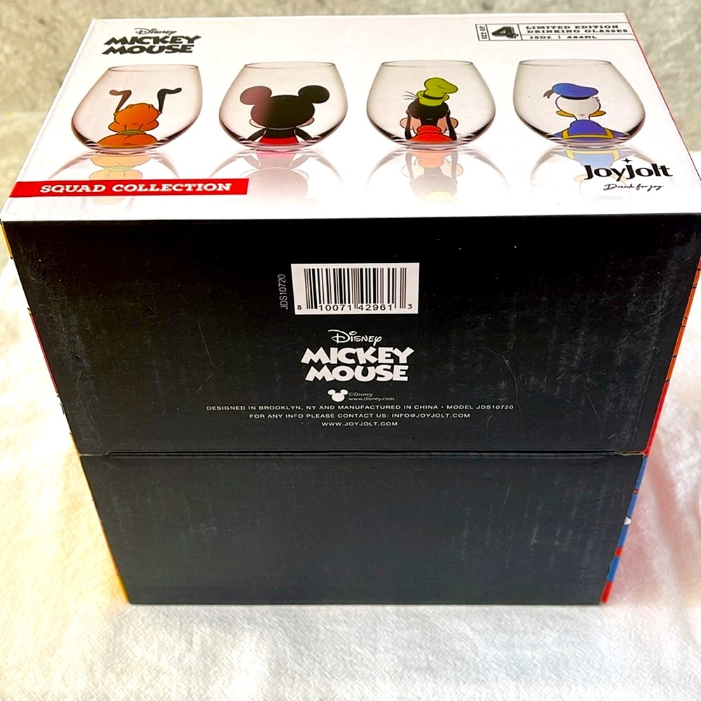 JoyJolt Disney Squad Stemless Limited Edition Drinking Glasses Set of 4, 15oz - Picture 5 of 9